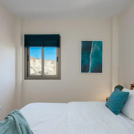 Stunning 3br Penthouse With Sea Views Apartamento