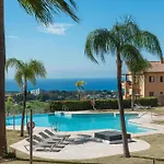 Apartament Stunning 3-bedroom Seaview Penthouse Estepona