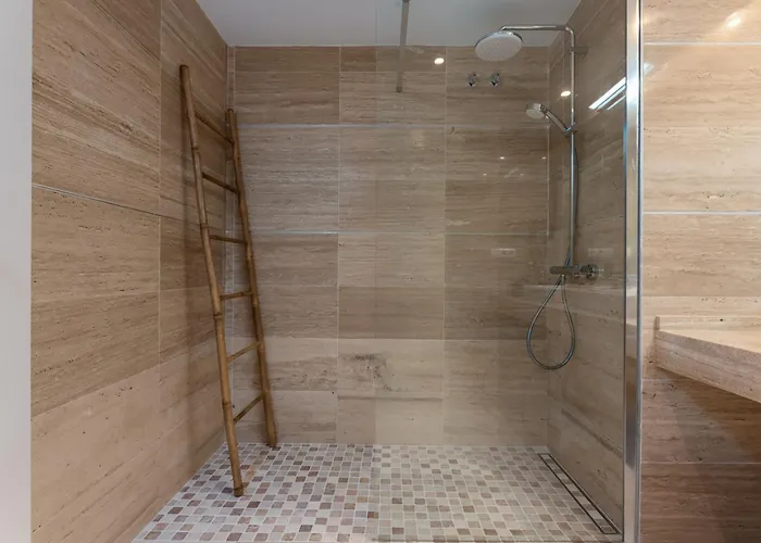 Stunning 3-bedroom Seaview Penthouse Estepona